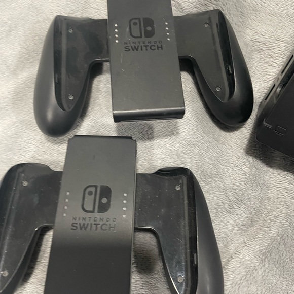 Nintendo Switch with 8 games. Banned. - Picture 7 of 9